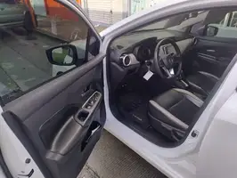 2021  Nissan Versa - Image 23