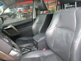 2019  Toyota Prado - Image 19