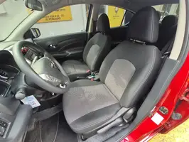 2019  Nissan Versa - Image 18