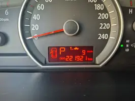 2010  Kia Mohave - Image 24