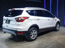 2019  Ford Escape - Image 13
