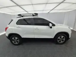 2017  Chevrolet Tracker - Image 23