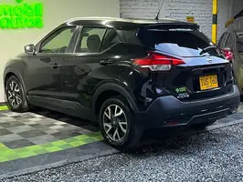 2017  Nissan Kicks - Image 14