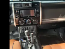 2019  Toyota Fj - Image 42