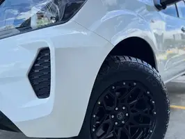 2026  Nissan Frontier - Image 17