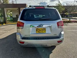 2010  Kia Mohave - Image 12