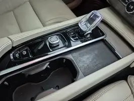 2023  Volvo Unknown - Image 25