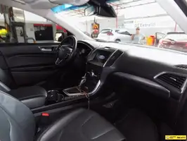 2018  Ford Edge - Image 12