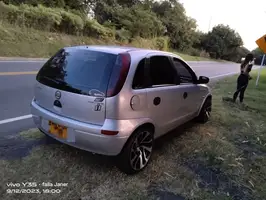 2006  Chevrolet Corsa - Image 24