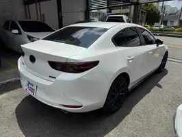 2021  Mazda 3 - Image 10