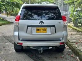 2013  Toyota Land - Image 13