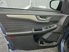 2022  Ford Escape - Image 35