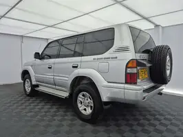 2007  Toyota Prado - Image 12