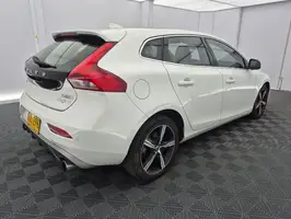 2018  Volvo Unknown - Image 15
