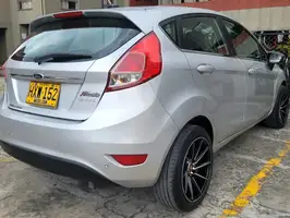 2014  Ford Fiesta - Image 11
