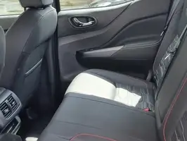 2025  Nissan Frontier - Image 9