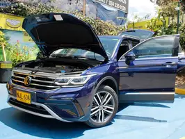 2023  Volkswagen Tiguan - Image 20