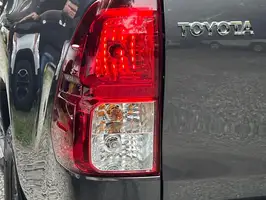 2021  Toyota Hilux - Image 12