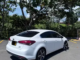 2017  Kia Cerato - Image 15