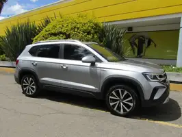 2022  Volkswagen Taos - Image 23