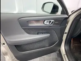 2024  Volvo Unknown - Image 19