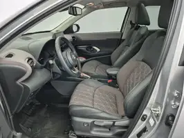 2024  Toyota Yaris - Image 40