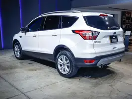 2019  Ford Escape - Image 11