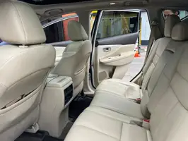 2018  Nissan Murano - Image 25