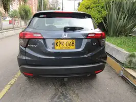 2021  Honda Hr - Image 10