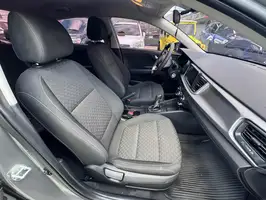 2022  Kia Rio - Image 16