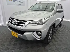 2018  Toyota Fortuner - Image 31