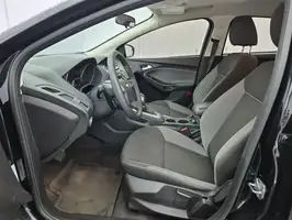 2013  Ford Focus - Image 38