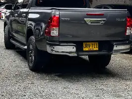 2021  Toyota Hilux - Image 13