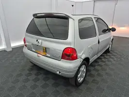 2013  Renault Twingo - Image 16