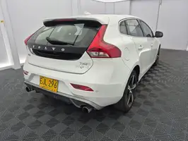 2018  Volvo Unknown - Image 16