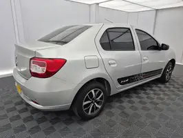 2020  Renault Logan - Image 17