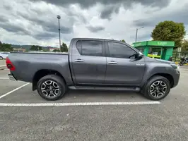2023  Toyota Hilux - Image 17