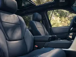 2025  Toyota Tundra - Image 10