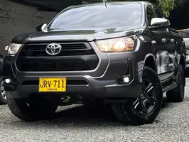 2021  Toyota Hilux - Image 7