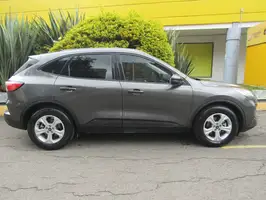 2022  Ford Escape - Image 47