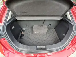 2017  Mazda 2 - Image 18