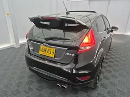 2015  Ford Fiesta - Image 16