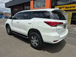 2020  Toyota Fortuner - Image 14