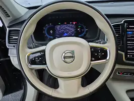 2023  Volvo Unknown - Image 22