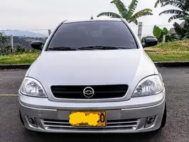 2006  Chevrolet Corsa - Image 11