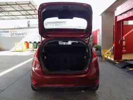 2013  Ford Fiesta - Image 33