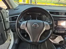 2017  Nissan X - Image 23