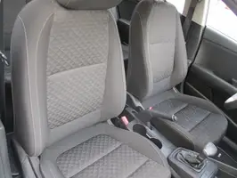 2021  Kia Rio - Image 20