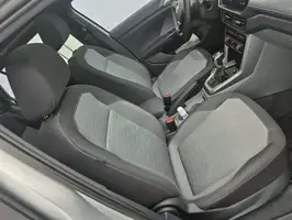 2020  Volkswagen T - Image 42