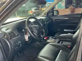 2022  Honda Pilot - Image 17